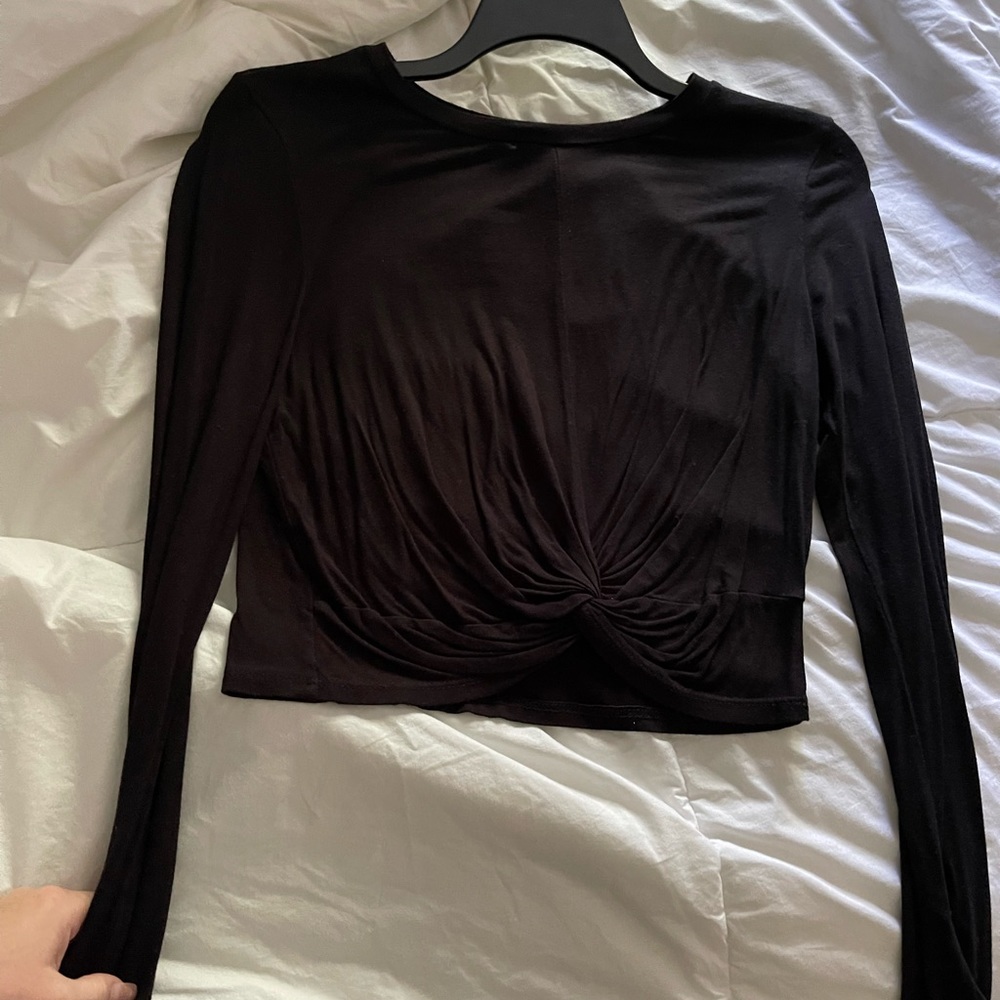 Black long sleeve crop top with knot detail